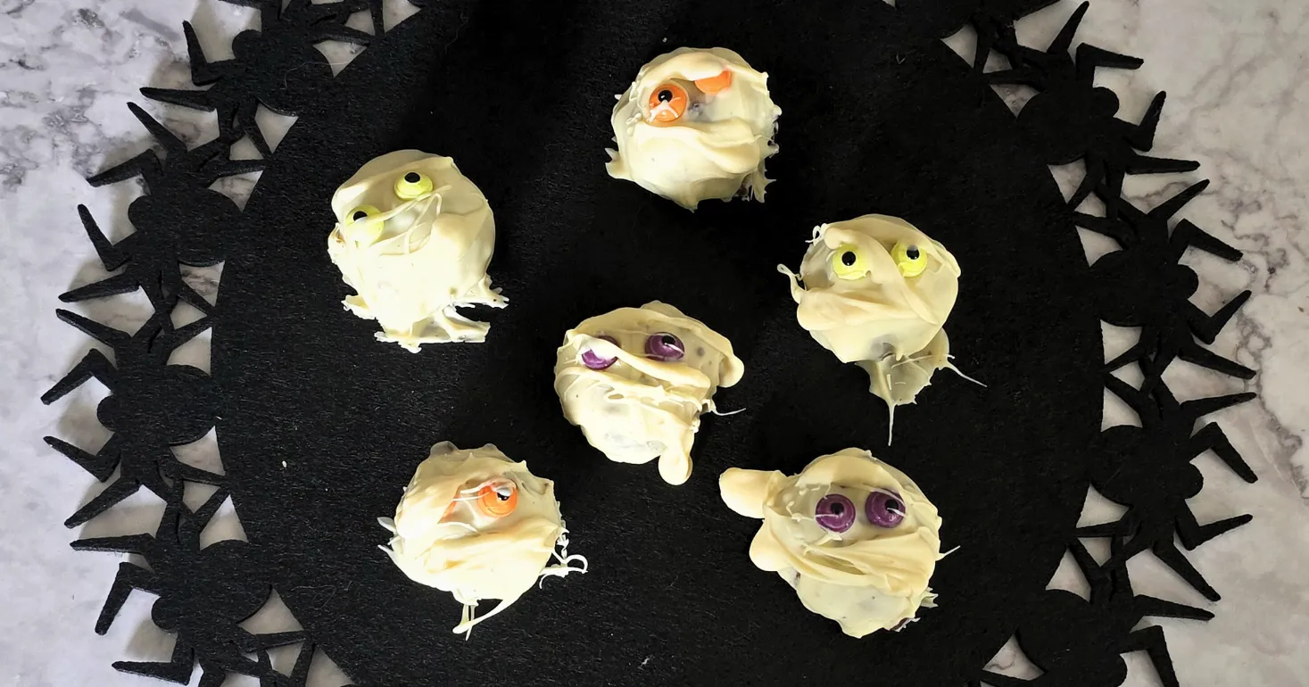 Gluten Free No Bake Mummy Cookie Bites