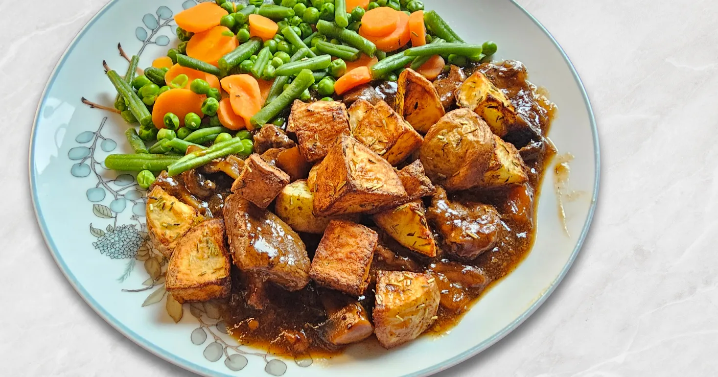 Gluten Free Slow Cooker/Air Fryer Roastie Topped Steak and Kidney Stew