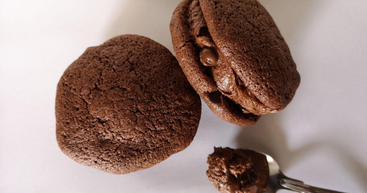 Gluten Free Chocolate Brownie Whoopie Pies