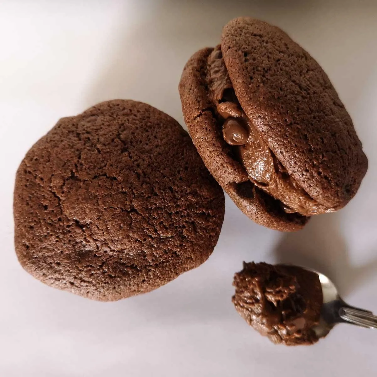 Gluten Free Chocolate Brownie Whoopie Pies