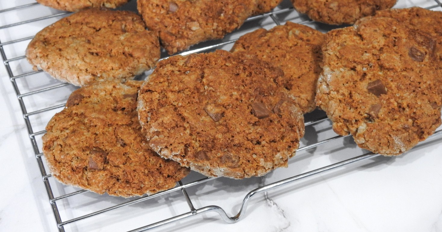 Gluten Free Crystallised Ginger/Chocolate Chip Cookies