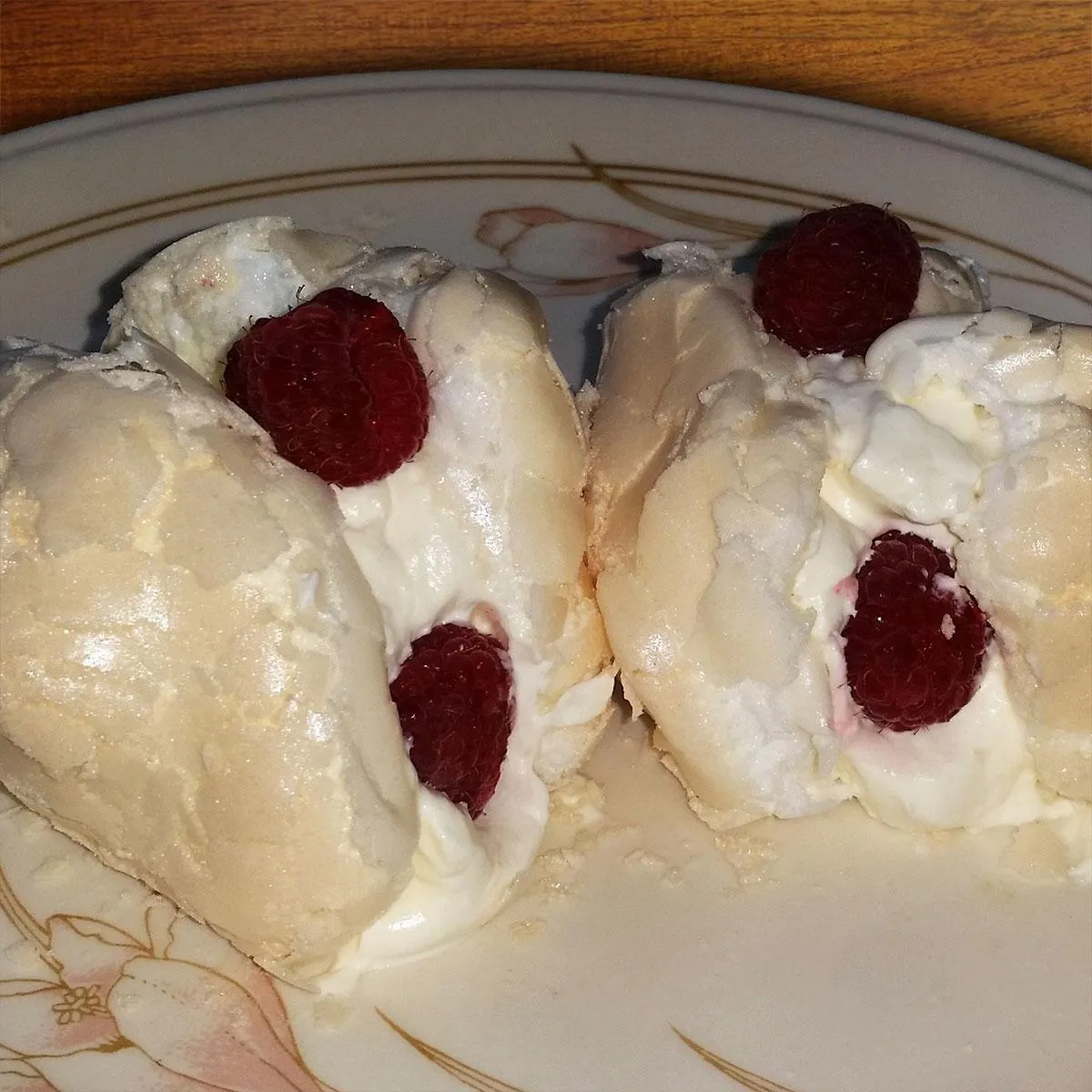 Gluten Free Roulade Kisses