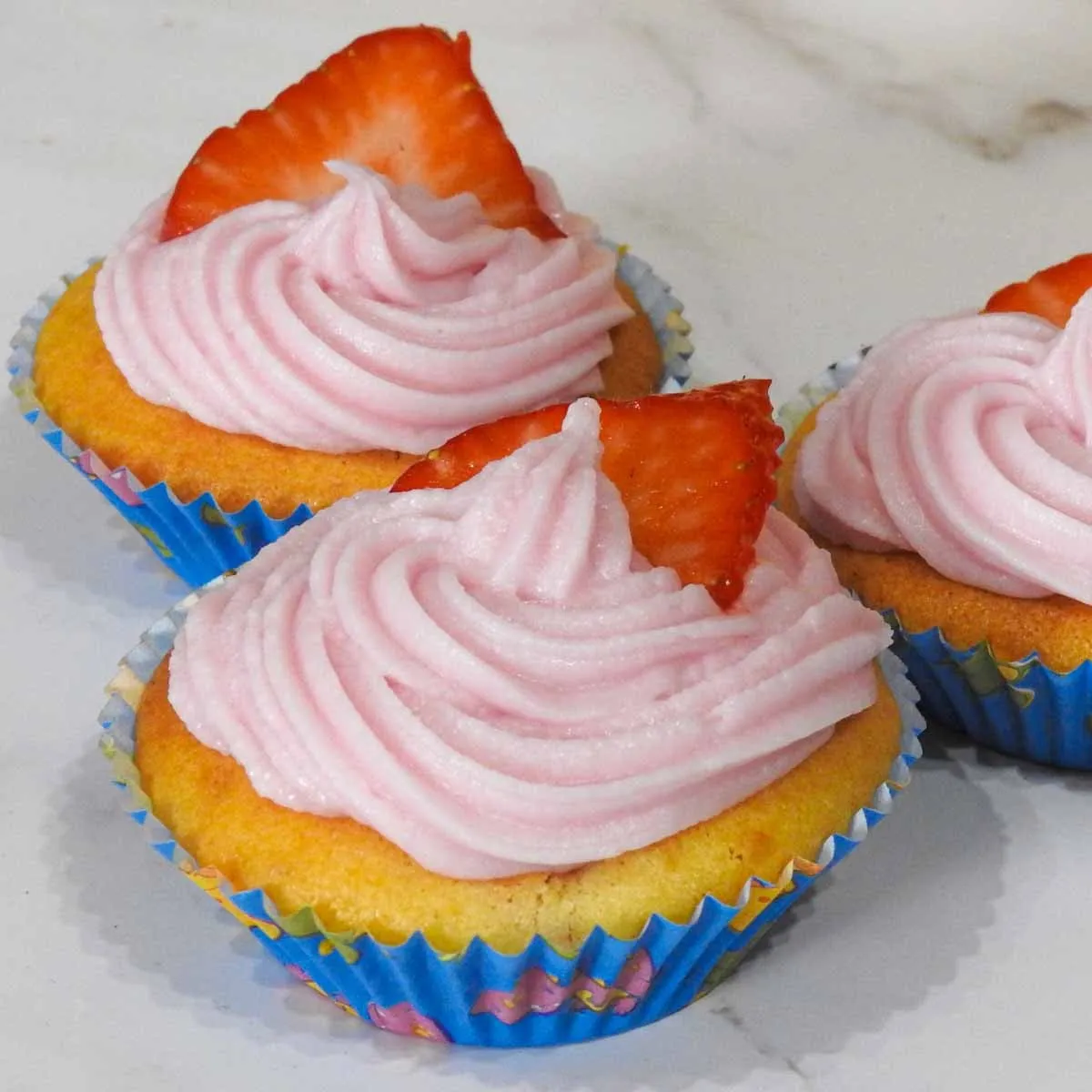 Gluten Free Strawberry and Cream Cakes