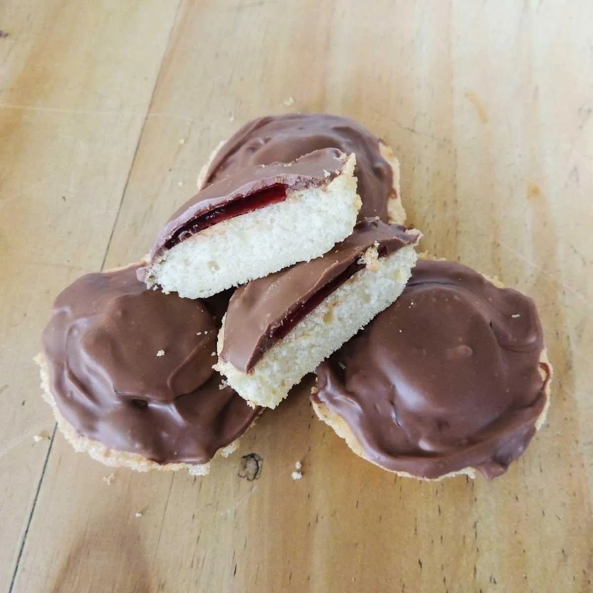 Gluten Free Strawberry Jaffa Cakes
