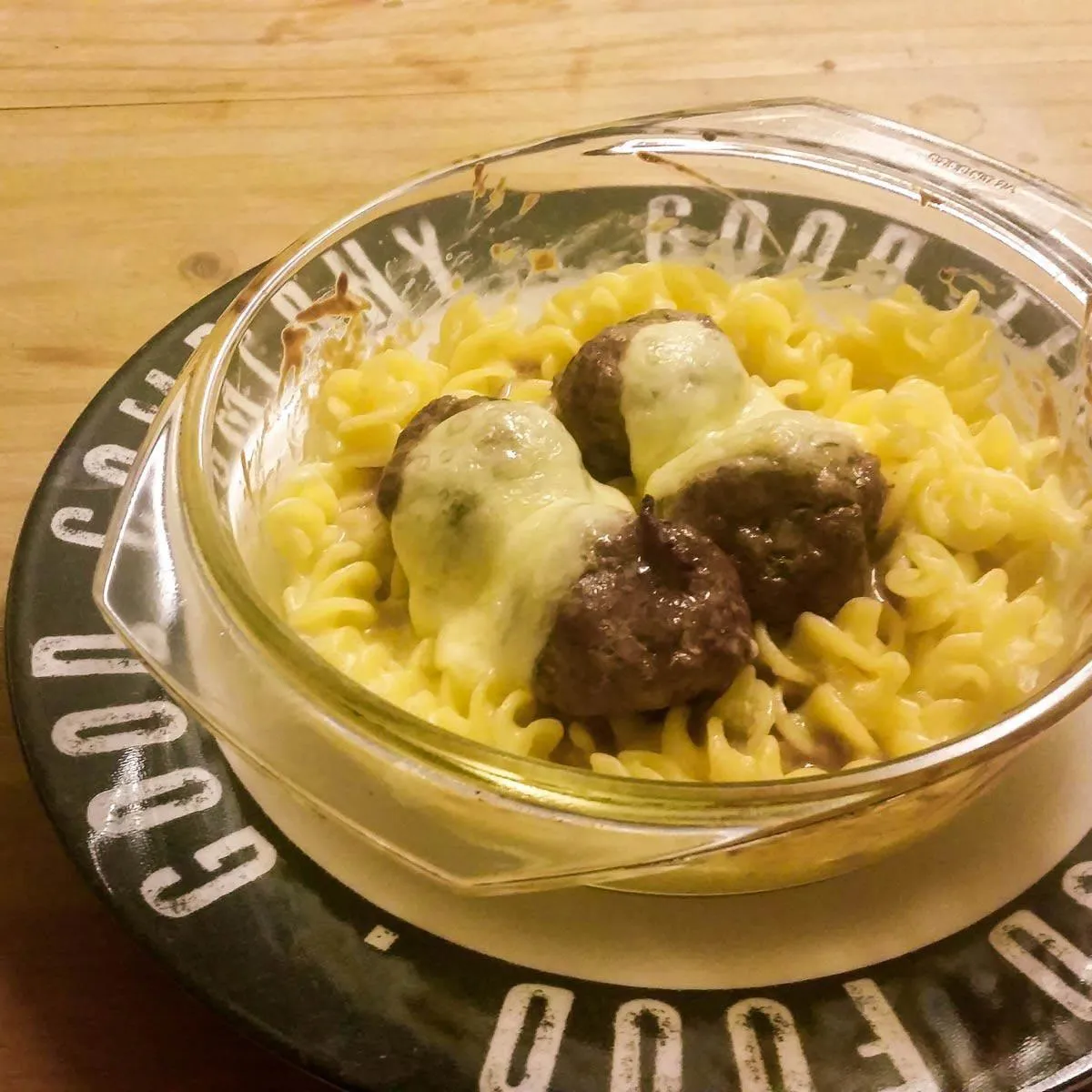 Gluten Free Three Cheese Mac and Meatballs